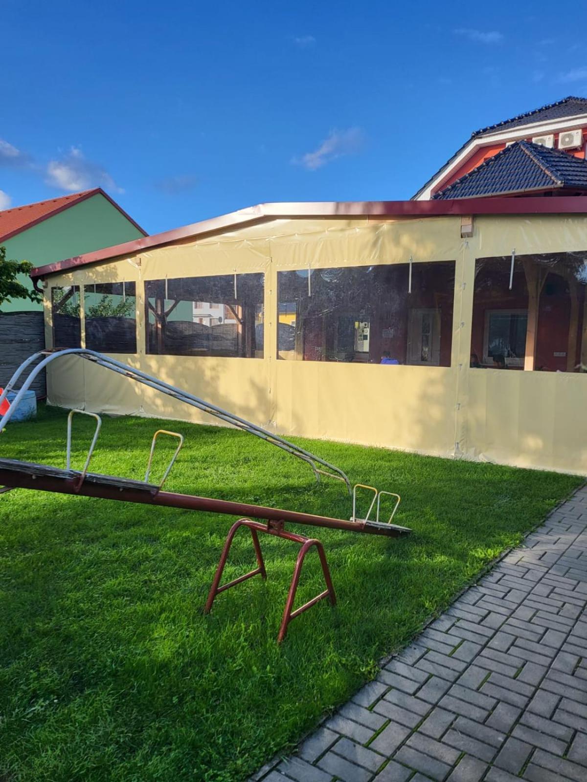 Restaurace a penzion u Jessyho Perná Esterno foto